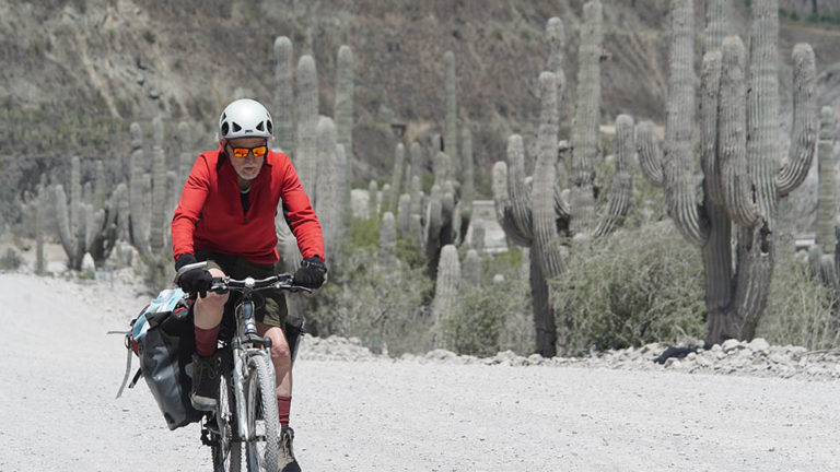 Viejo es el viento, y sigue soplando