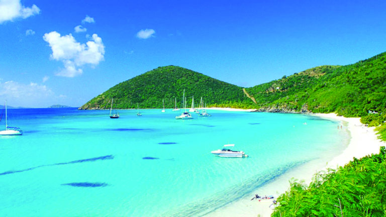 Islas Vírgenes se abre a los visitantes