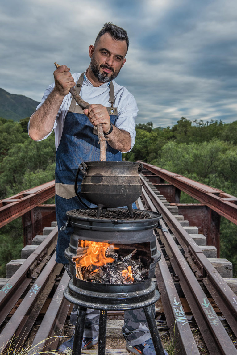 “Viajar y conocer las cocinas del interior me partió la cabeza”