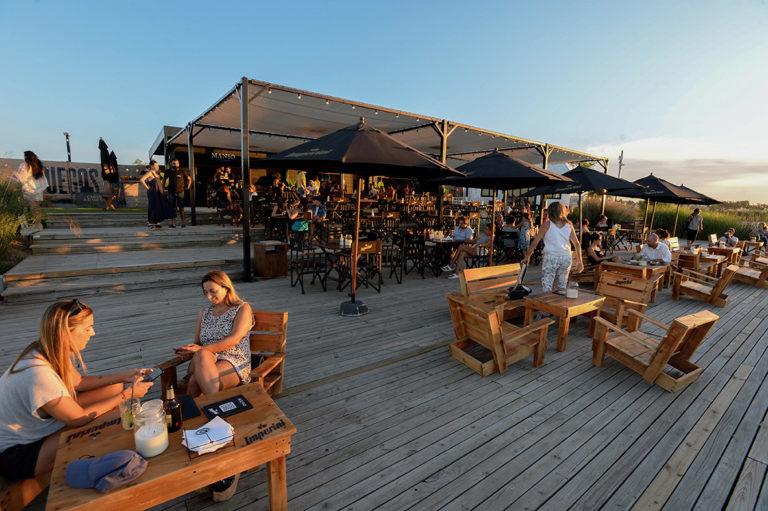 Verano a pleno en El Muelle nordelteño