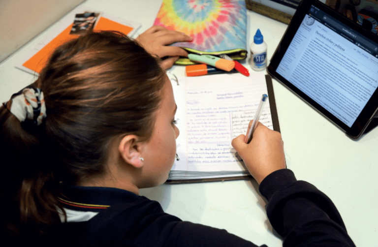 “El proceso educativo es algo vivo”