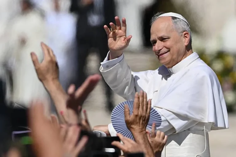 ¿Qué sabemos del Papa León XIV?